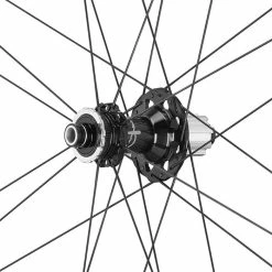 Campagnolo® Paire De Roues Campagnolo Shamal Carbon Disc 2 Way Fit Bright Label à Pneus -Campagnolo Soldes shamal carbon disc 8 700x700 1